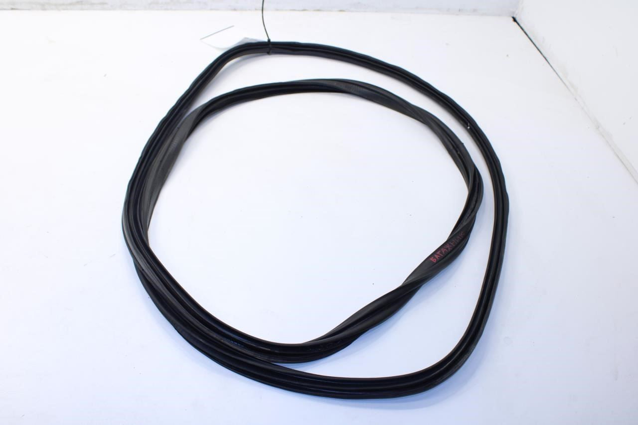 2019-2020 Nissan Pathfinder SV Liftgate Tailgate Weatherstrip Seal 90832-3KA1B - Alshned Auto Parts