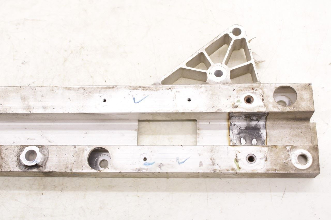 17-22 Chrysler Pacifica Front Suspension Upper Crossmember Mount Bracket *ReaD* - Alshned Auto Parts