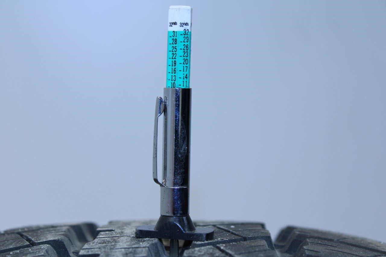 04-20 Ford F150 XL Spare Wheel Tire Goodyear Wrangler HP 255/70R18 2L7Z-1015-BA - Alshned Auto Parts