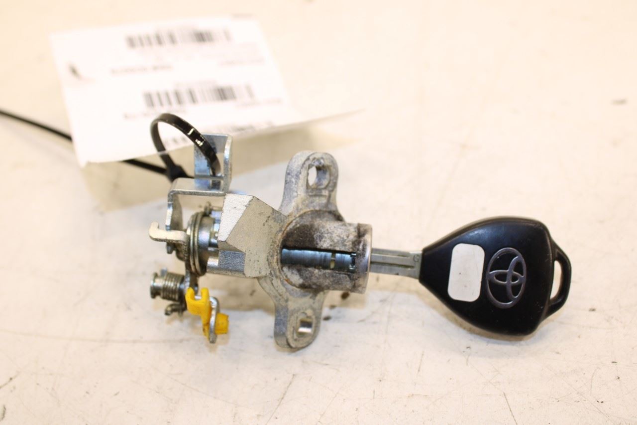 2010-11 Toyota Camry LE Set Ignition Switch Lock Cylinder w/ Door and Trunk Lock - Alshned Auto Parts