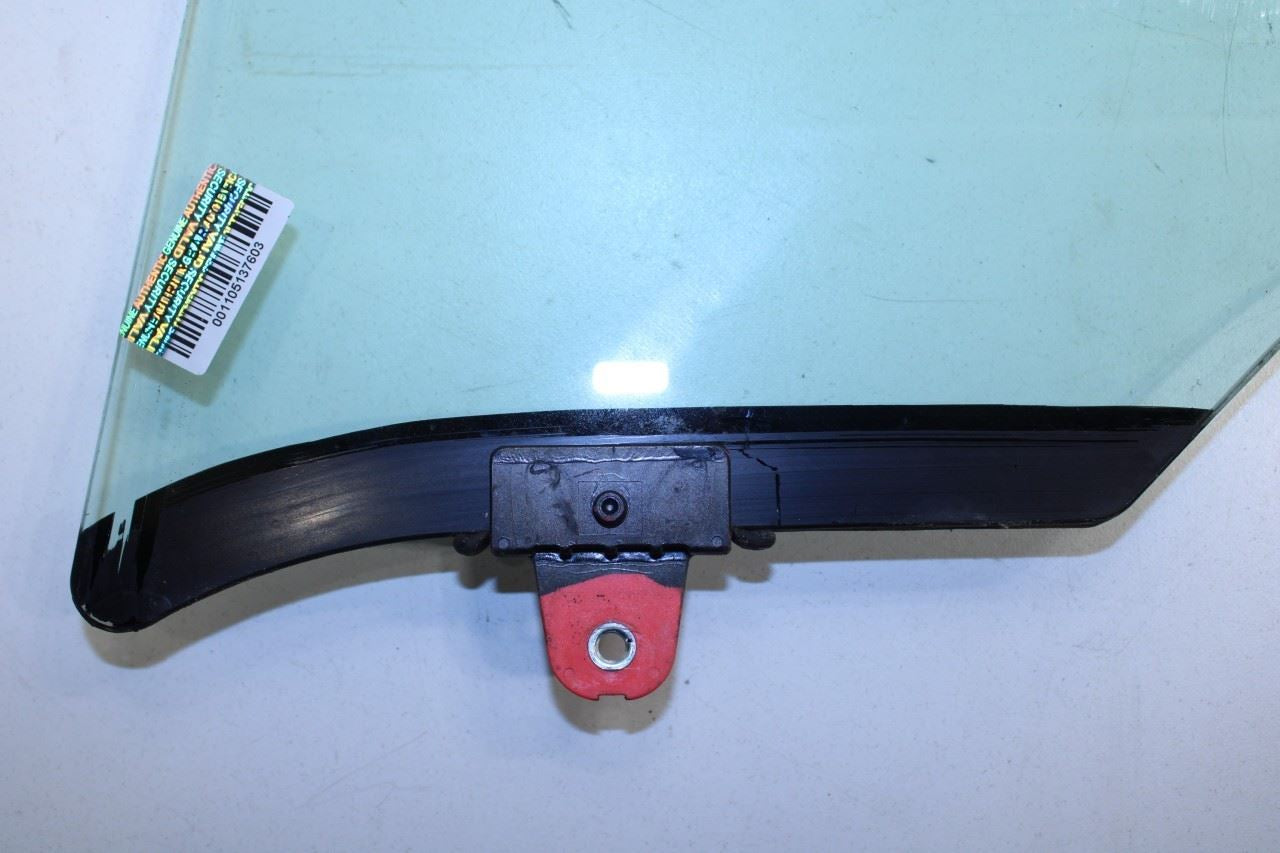 2017-2020 Nissan Pathfinder SV Front Right Side Door Window Glass 803009PM0A OEM - Alshned Auto Parts