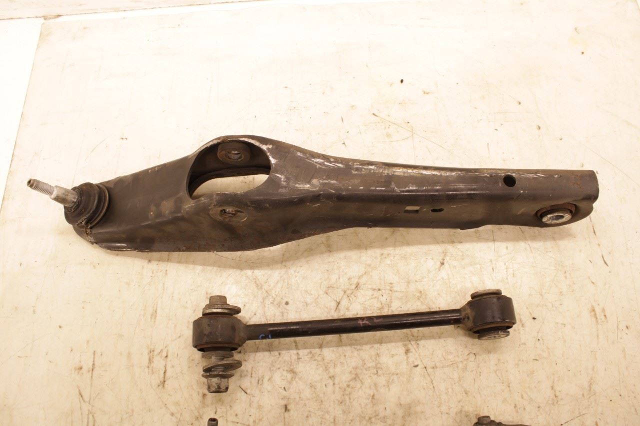 22-24 Ford Expedition MAX XLT 4WD Rear LH Lower and Upper Control Arm Set *ReaD* - Alshned Auto Parts