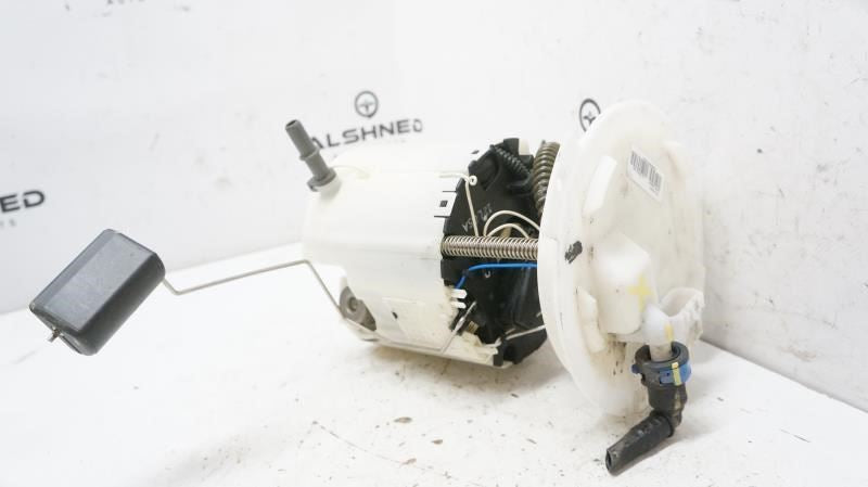 2010-2015 Chevrolet Camaro LS 3.6L RWD Fuel Pump Assembly 13592337 OEM - Alshned Auto Parts