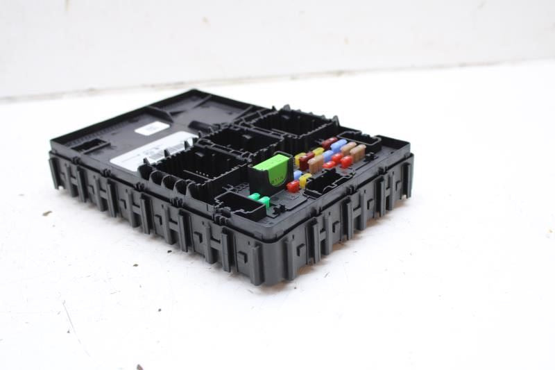 2021-2022 Ford EcoSport Cabin Fuse Box Body Control Module BCM JU5T-15604-FCH - Alshned Auto Parts