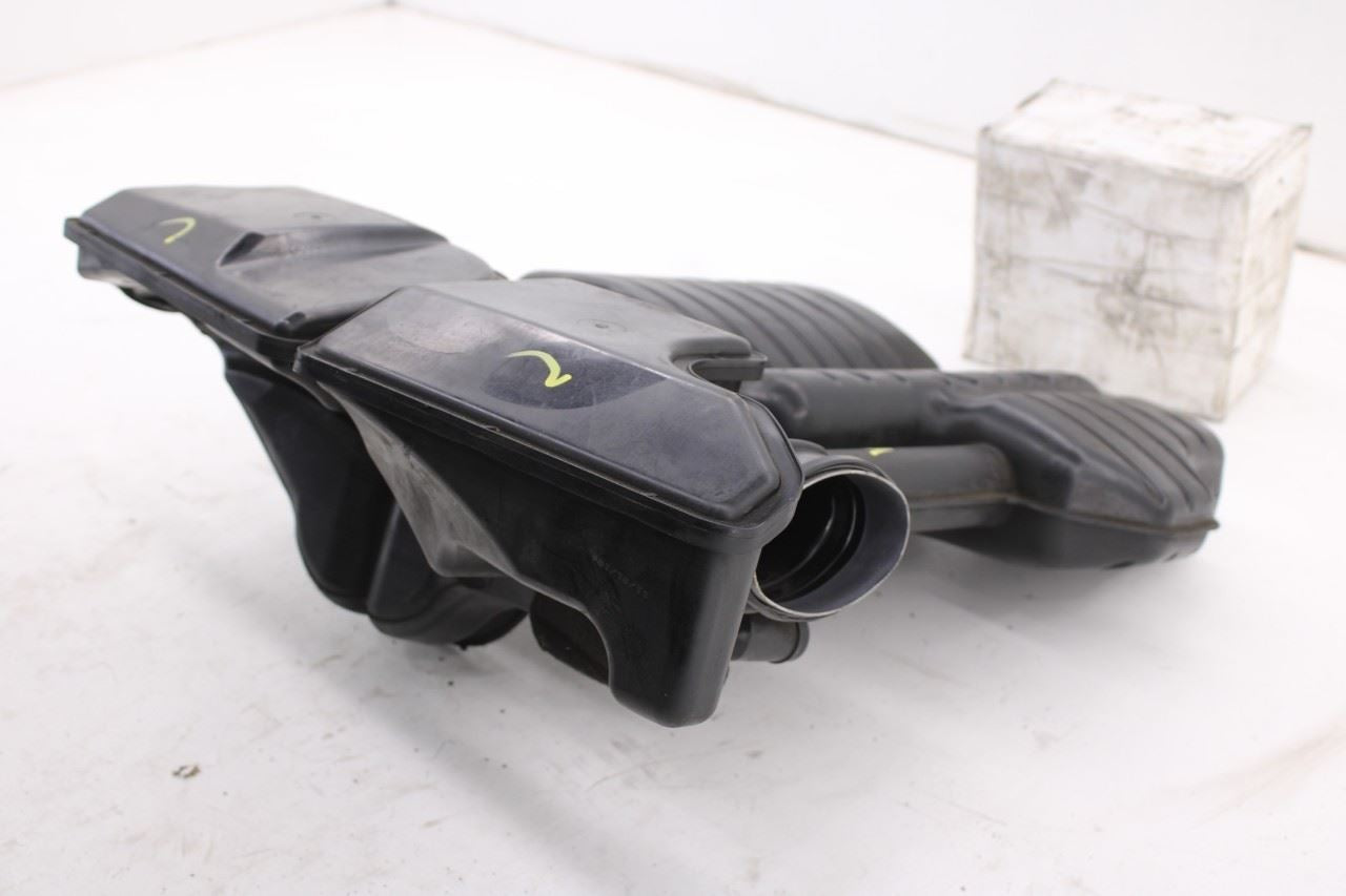 2010-12 Land Rover Range Rover HSE 5.0L Air Intake Cleaner Inlet Duct Resonator - Alshned Auto Parts