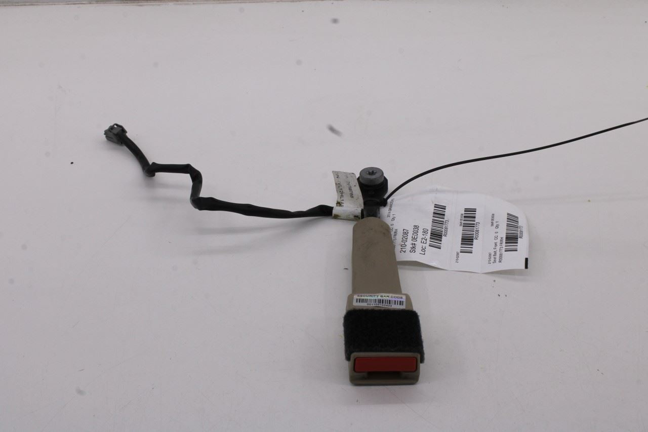 14-18 Jeep Grand Cherokee Limited 3.6L Front Right or Left Side Seat Belt Buckle0
