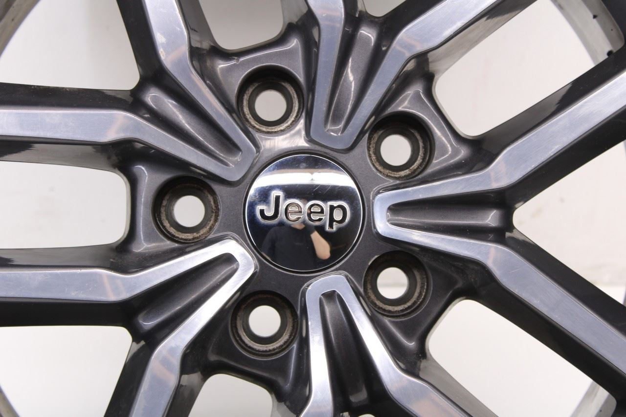 2017-2020 Jeep Grand Cherokee Limited Aluminum Wheel R18x8.0J 5XK99TRMAB OEM - Alshned Auto Parts