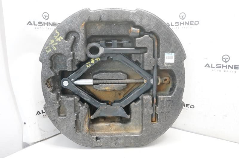 2005-2016 Hyundai Azera Jack w/ Foam Holder 09110-3K000 OEM - Alshned Auto Parts