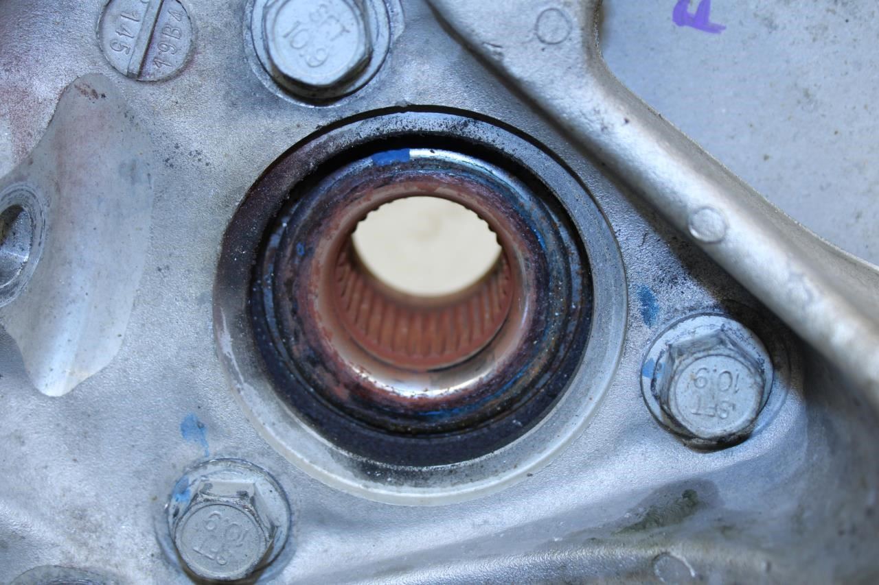 2017-2023 GMC Acadia SLT-1 Front Left Driver Side Spindle Knuckle Hub 84560115 - Alshned Auto Parts