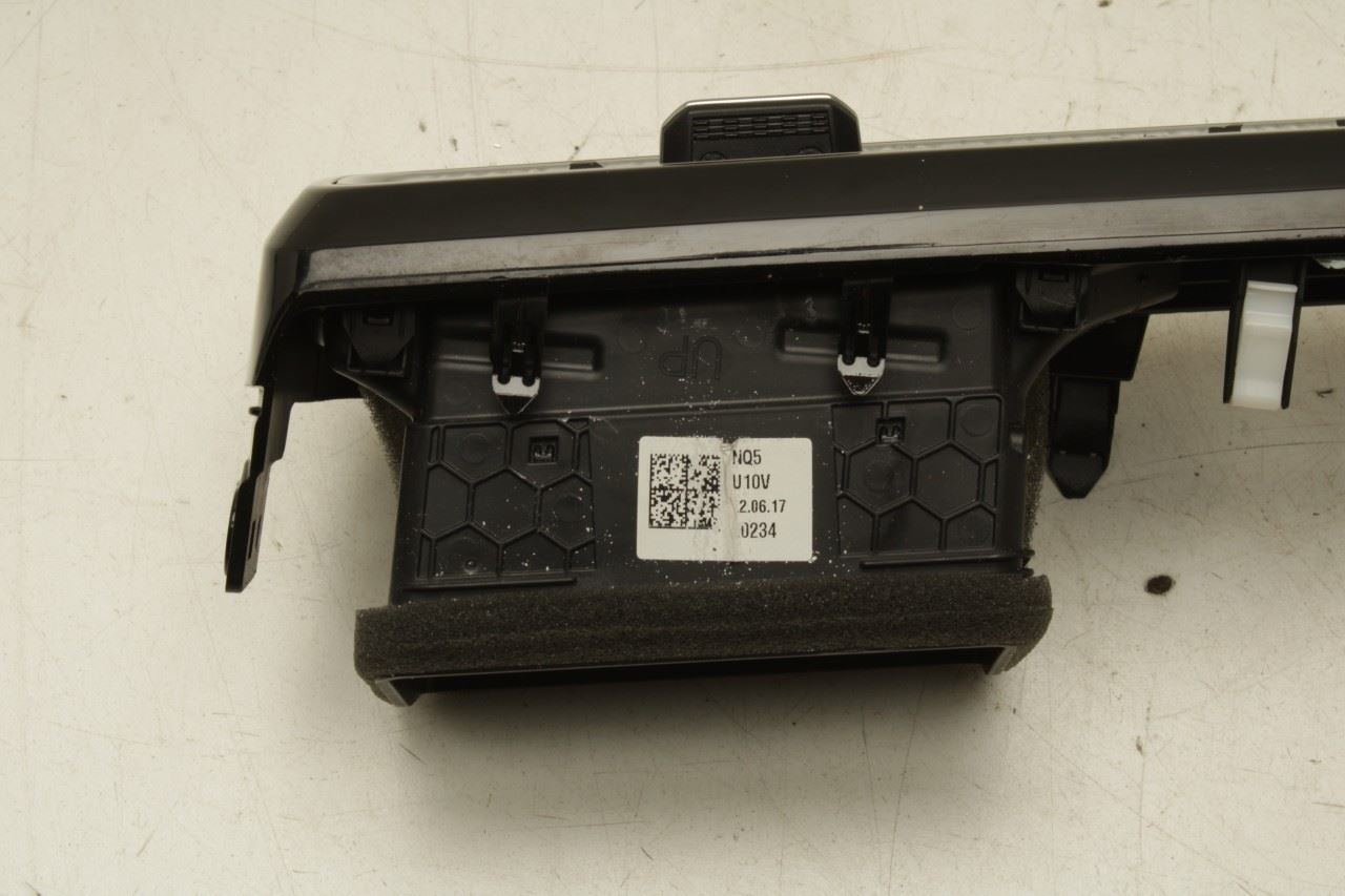 2023-25 Kia Sportage Hybrid EX Front Right Dash Outer Air Vent Grilles w/ Trim - Alshned Auto Parts
