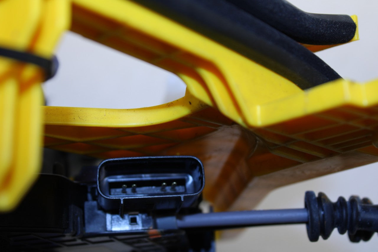 2016-20 Hyundai Elantra SEL Rear Right Side Door Lock Latch Actuator 81420-F2000 - Alshned Auto Parts