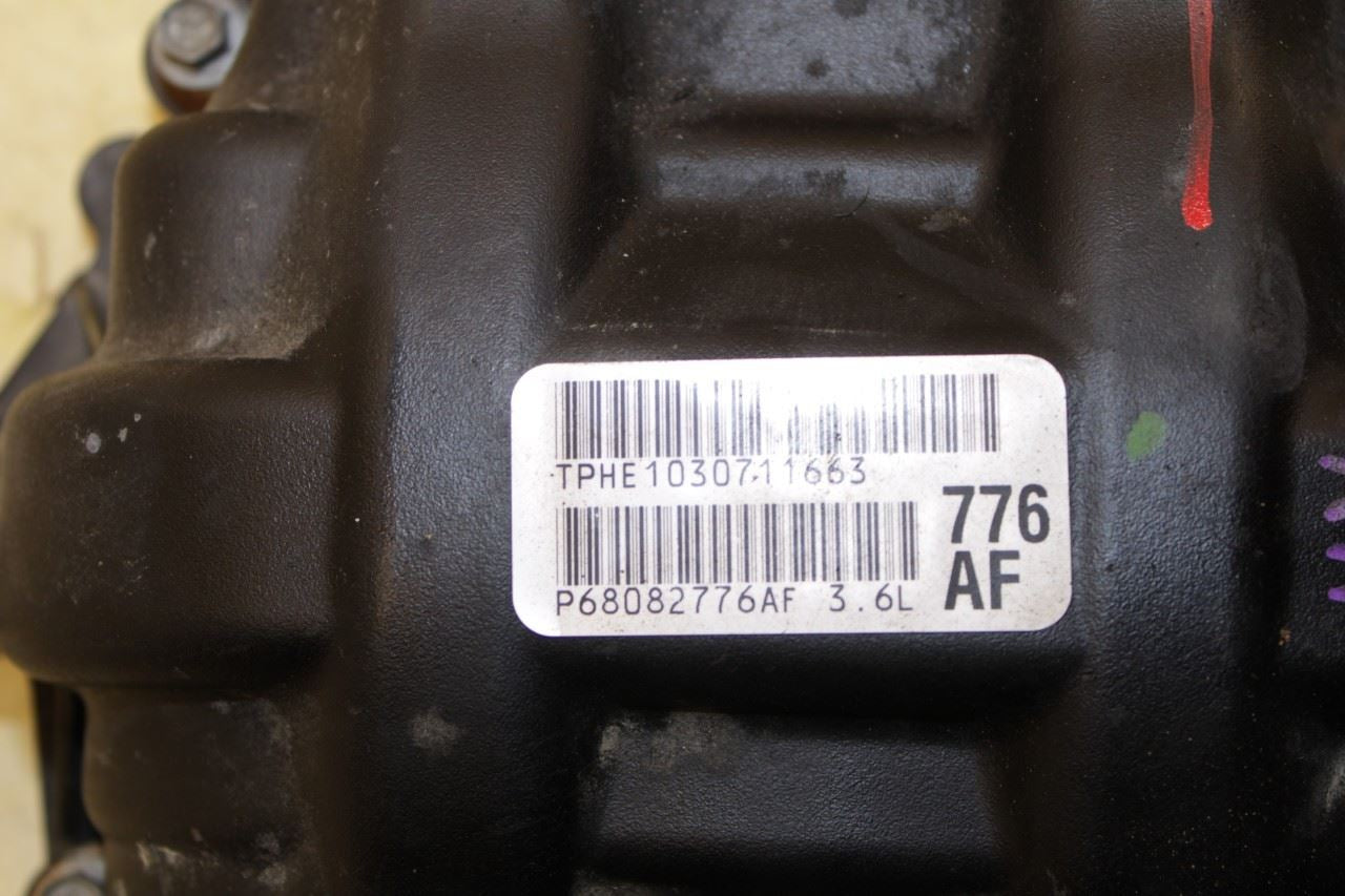 2012-2017 Jeep Wrangler Sahara 3.6L Right Side Engine Cylinder Head Valve Cover - Alshned Auto Parts