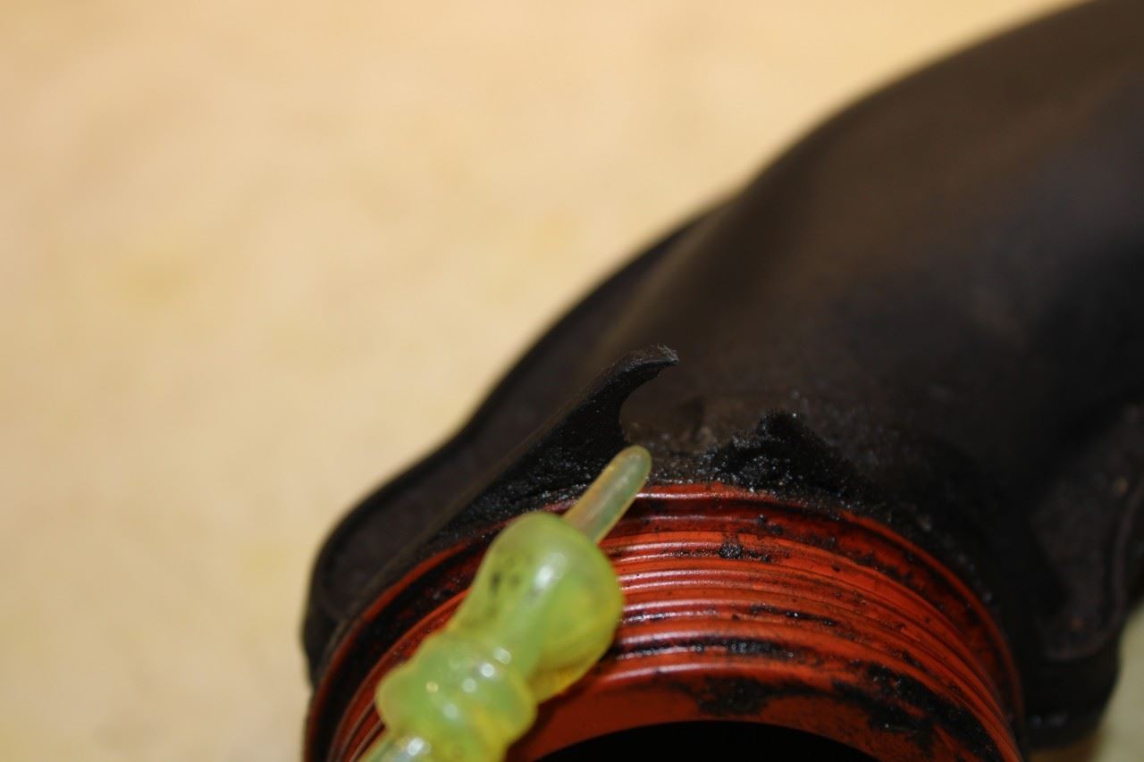 2010-15 BMW 750Li xDrive 4.4L AWD Air Intake Rear Side Upper Outlet Duct *ReaD* - Alshned Auto Parts