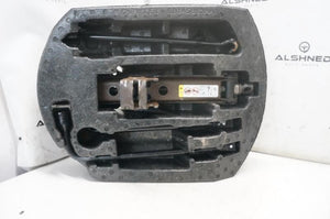 2011-16 Jeep Grand Cherokee Lift Jack and Tool Kit w/ Foam Holder 68068665AC OEM
