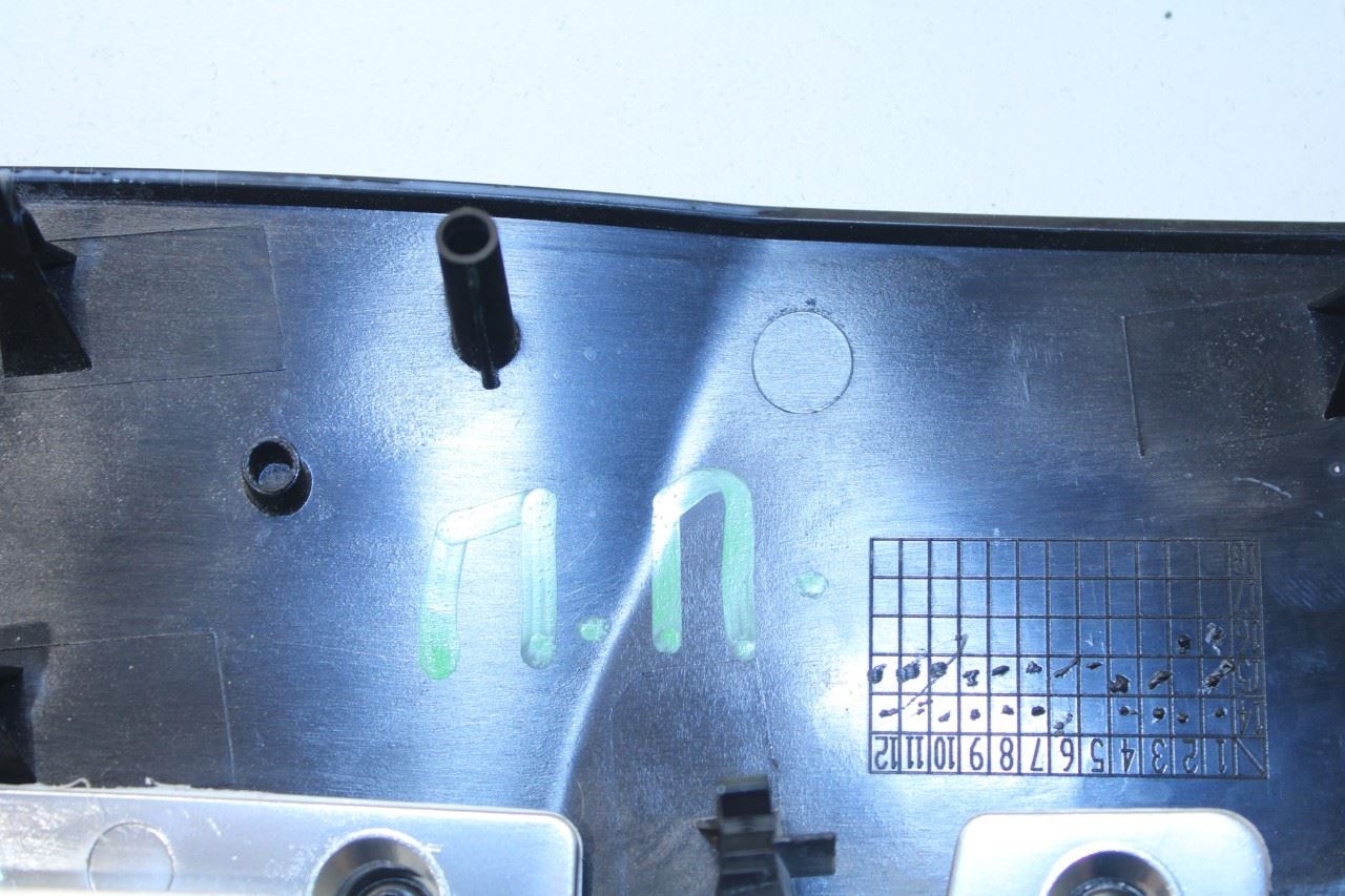 13-16 Porsche Panamera 4 Front RH Seat Memory Control Switch w/ Door Trim Panel - Alshned Auto Parts