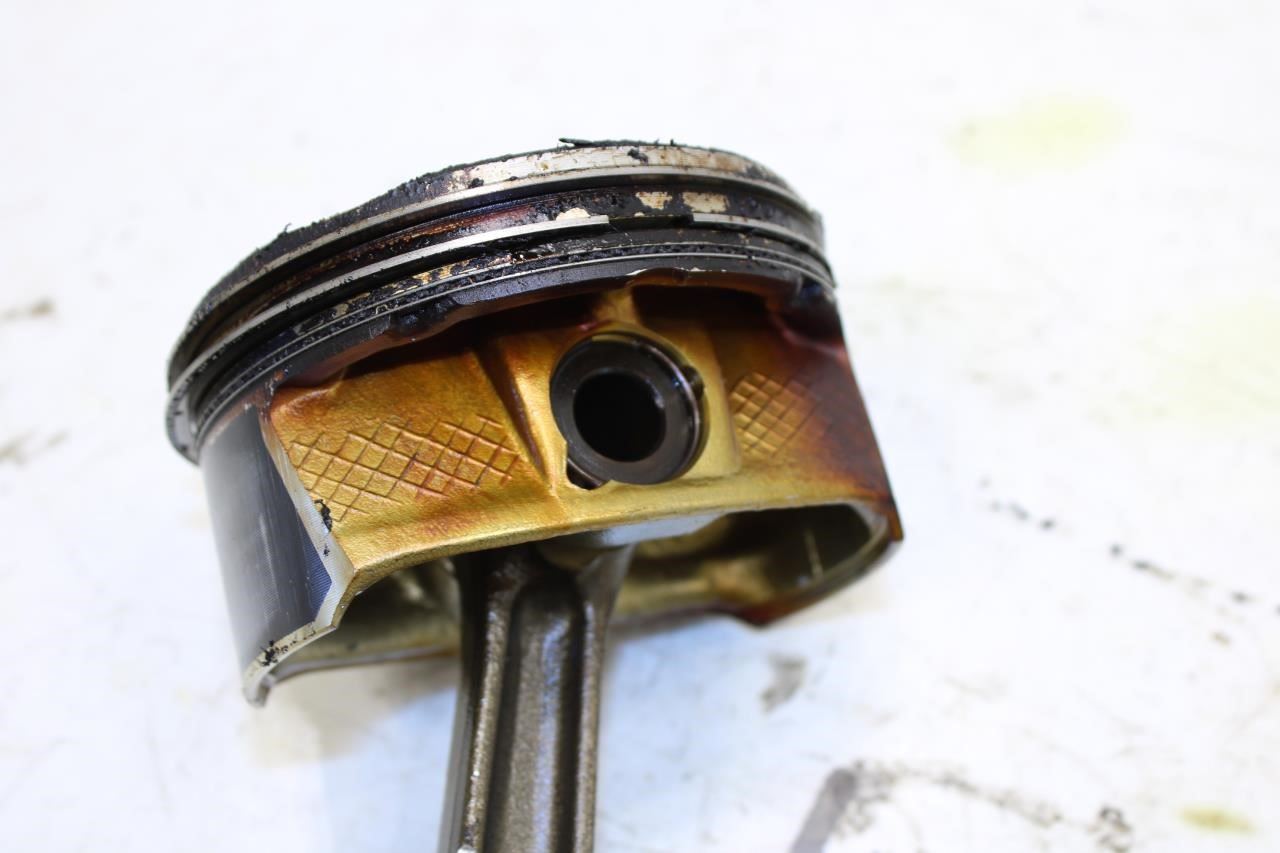 2011-15 Jeep Grand Cherokee Limited 3.6L Engine Piston Right 1 w/ Connecting Rod - Alshned Auto Parts