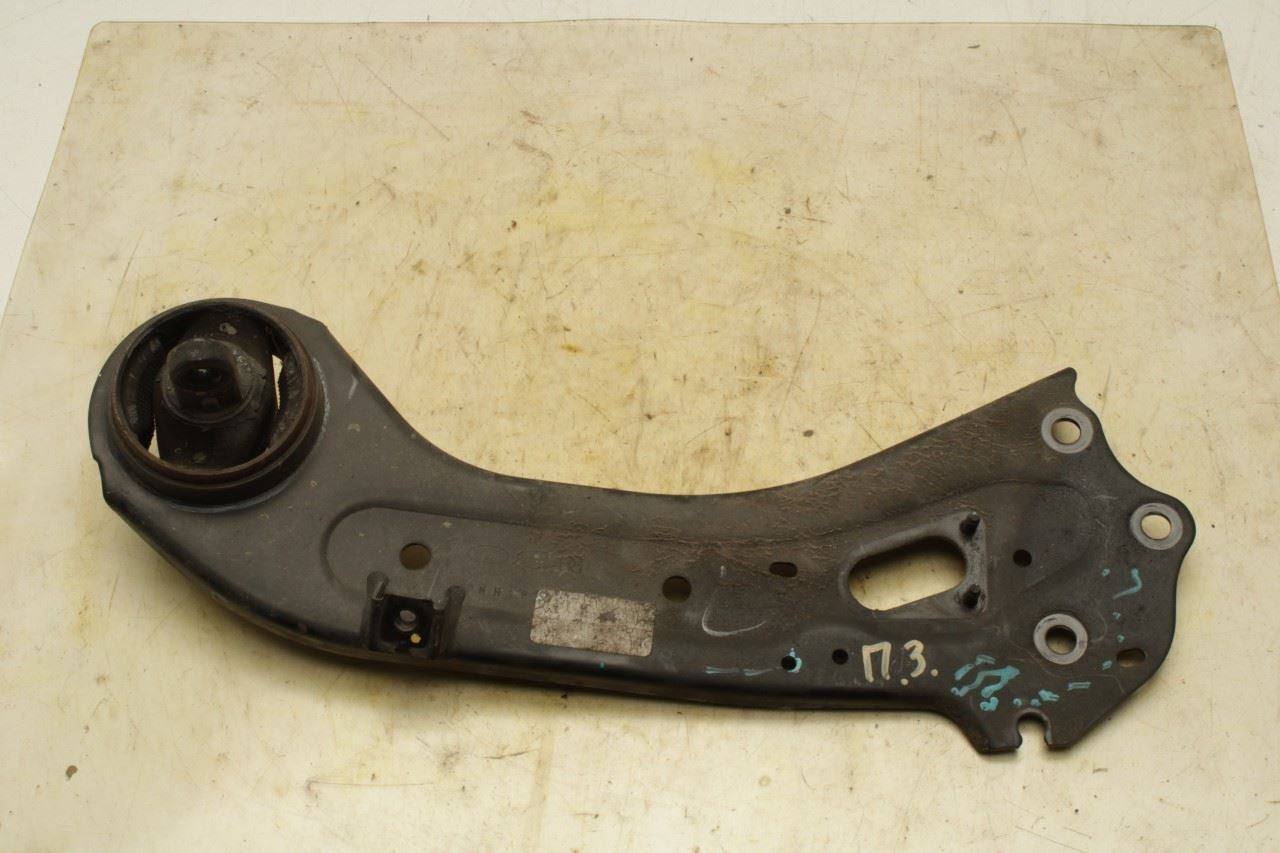 2016-20 Kia Optima LX Rear Right Spindle Knuckle Hub w/ Trailing Arm 52720-C2100 - Alshned Auto Parts