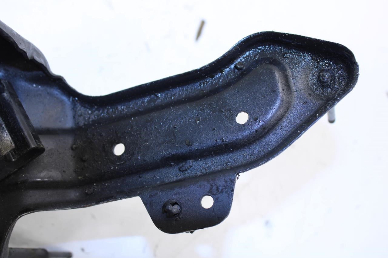 07-13 Mercedes-Benz S550 Air Airmatic Suspension Compressor Pump Holder Bracket - Alshned Auto Parts