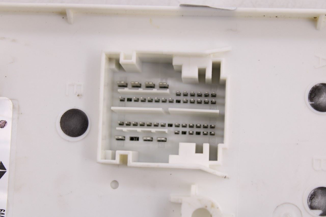 2014-2024 RAM 1500 Classic Express Quad Cab Body Computer Control Module BCM BCU5