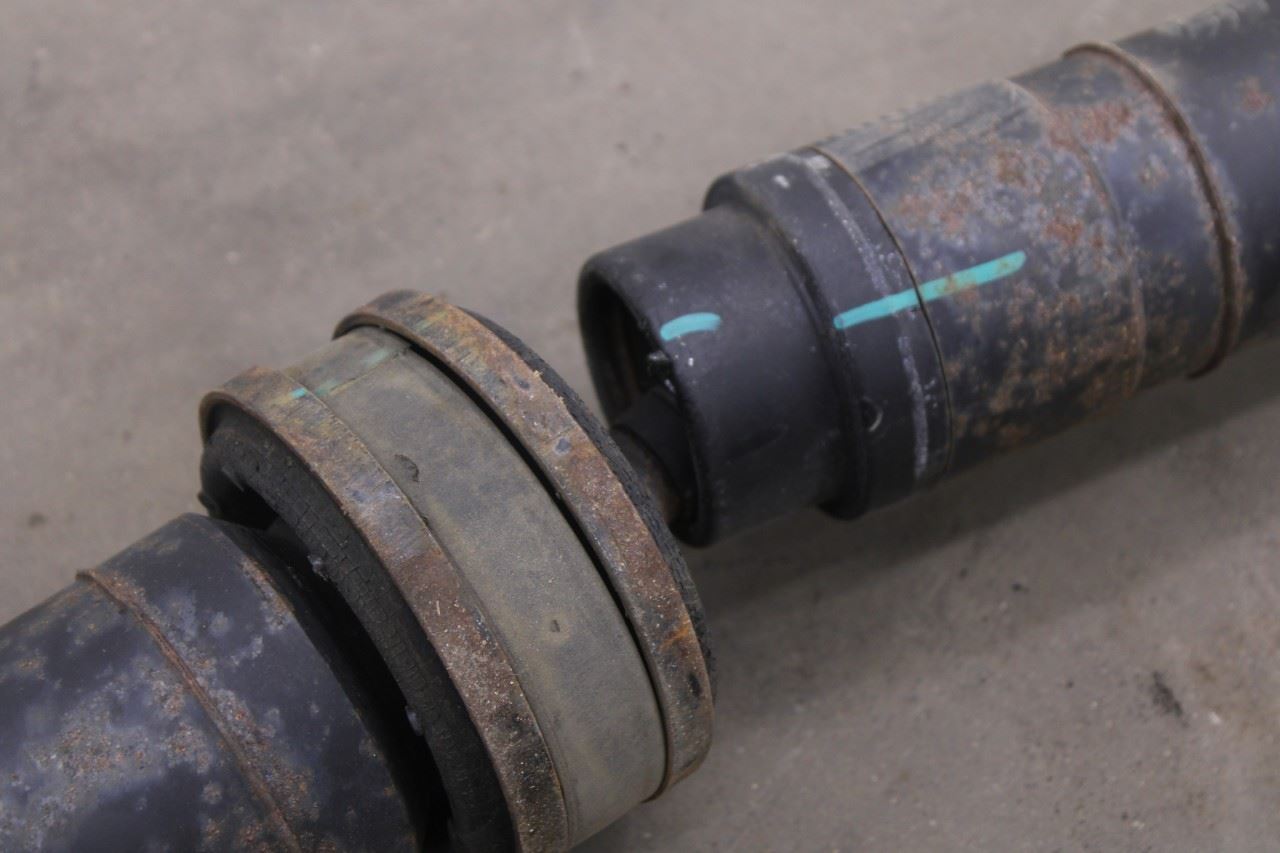 2014-2020 Infiniti QX60 3.5L AWD Rear Drive Shaft Propeller 37000-3JA2B OEM9