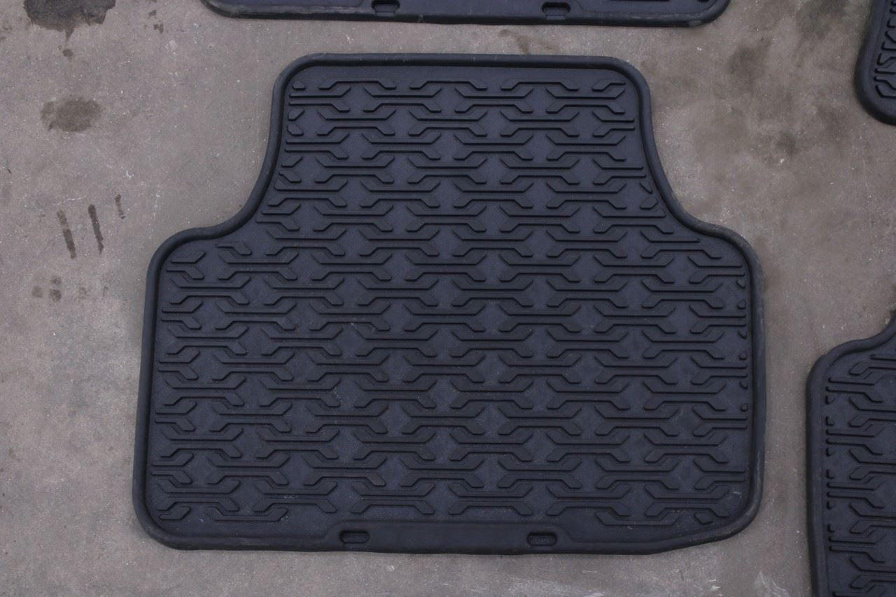 19-26 Volkswagen Jetta SE Front Rear RH Left Side All Weather Rubber Floor Mats - Alshned Auto Parts