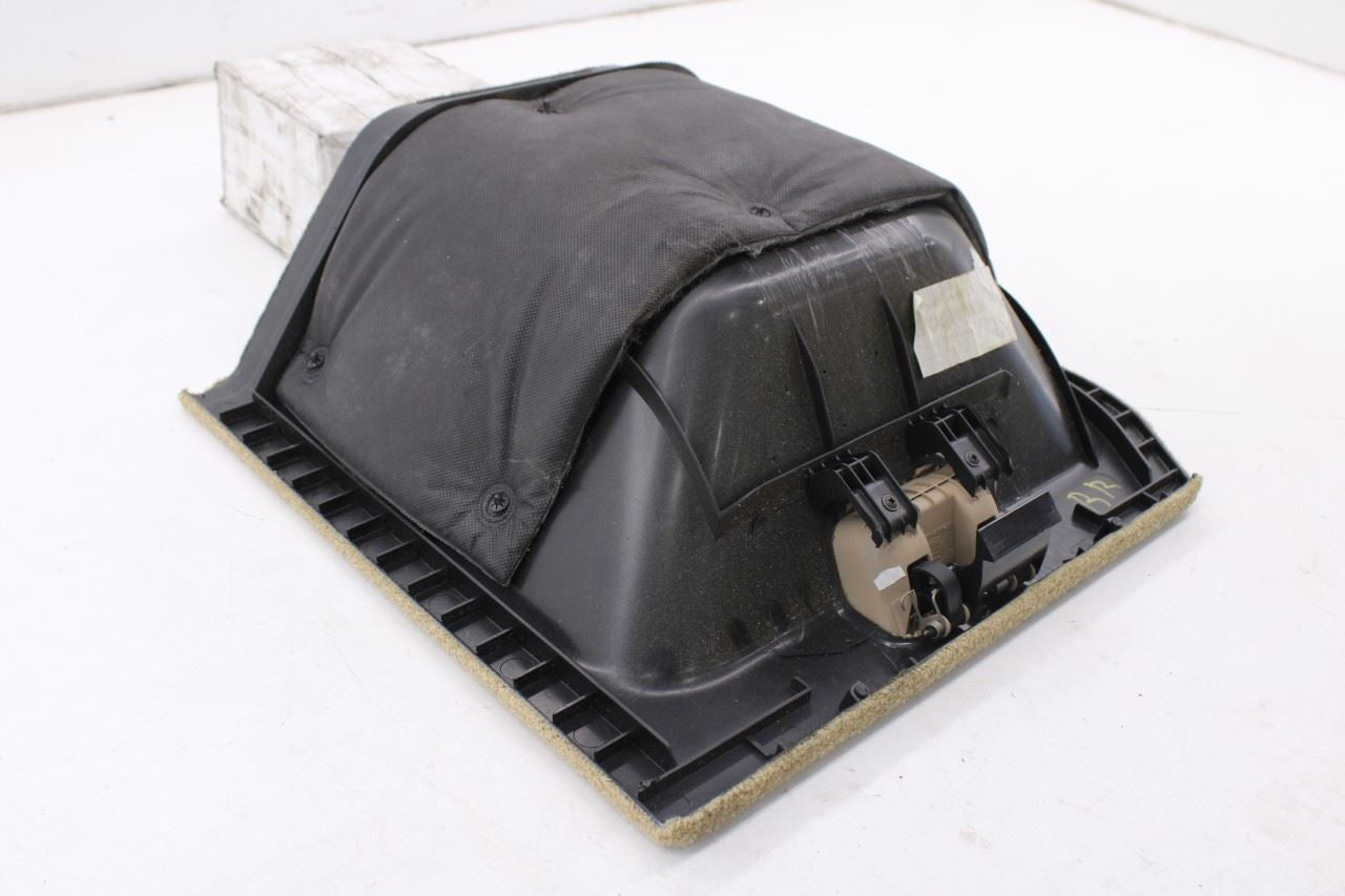 10-12 Land Rover Range Rover HSE Rear Right Quarter Panel Interior Trim LR0238958