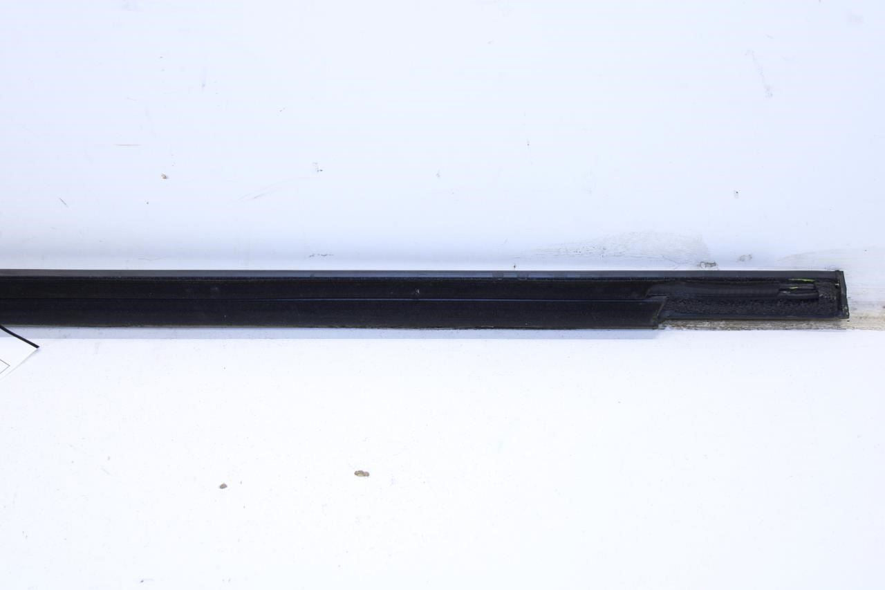 2019-25 Cadillac XT4 Premium Front Left Door Window Belt Outer Molding 84682627 - Alshned Auto Parts