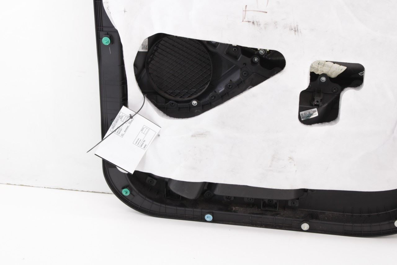 2016-2018 KIA Sorento EX Front Left Side Door Trim Panel 82301-C6060C6A OEM - Alshned Auto Parts