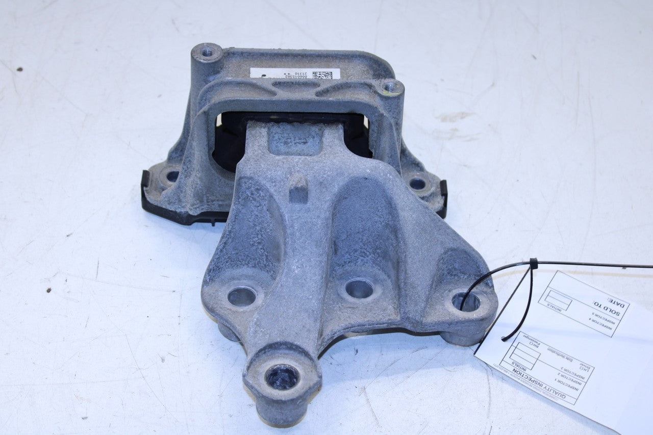 19-25 Chevrolet Blazer 2LT FWD Left Transmission Mount Support Bracket 84759500 - Alshned Auto Parts
