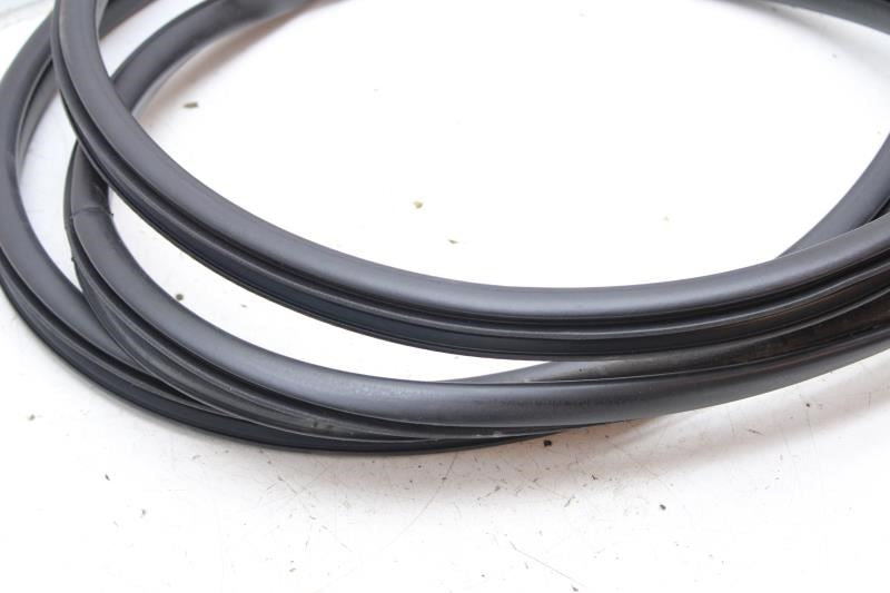 2016-2019 Infiniti QX60 Front Left Door Weatherstrip On Body 76922-3JA1A OEM - Alshned Auto Parts
