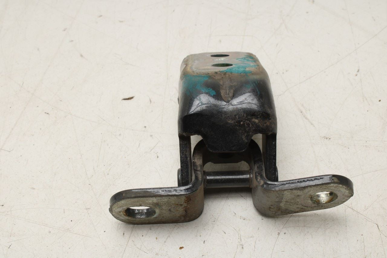 2019-24 KIA Forte LXS FR RH Door Hinge Upper and Lower Pair w/ Bolts 79320-2V000 - Alshned Auto Parts