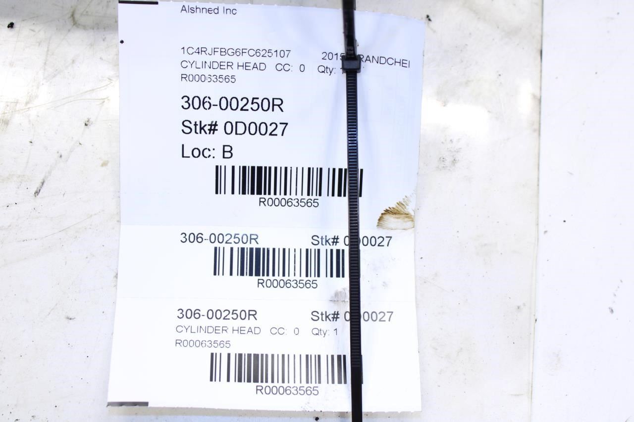 2011-2015 Jeep Grand Cherokee Limited 3.6L Right Side Engine Cylinder Head Cover - Alshned Auto Parts