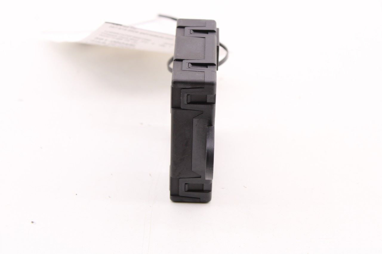 2014-2018 RAM 1500 Laramie Front Left Side Door Control Module 68225101AB OEM - Alshned Auto Parts