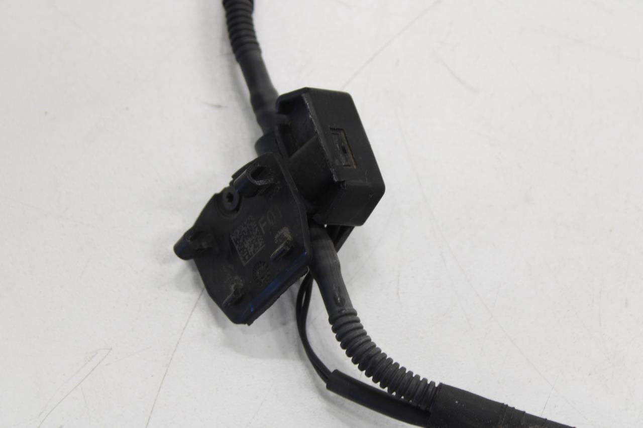 2010-2015 BMW 750i xDrive Windshield Washer System Nozzle Chain 61667202027 OEM - Alshned Auto Parts