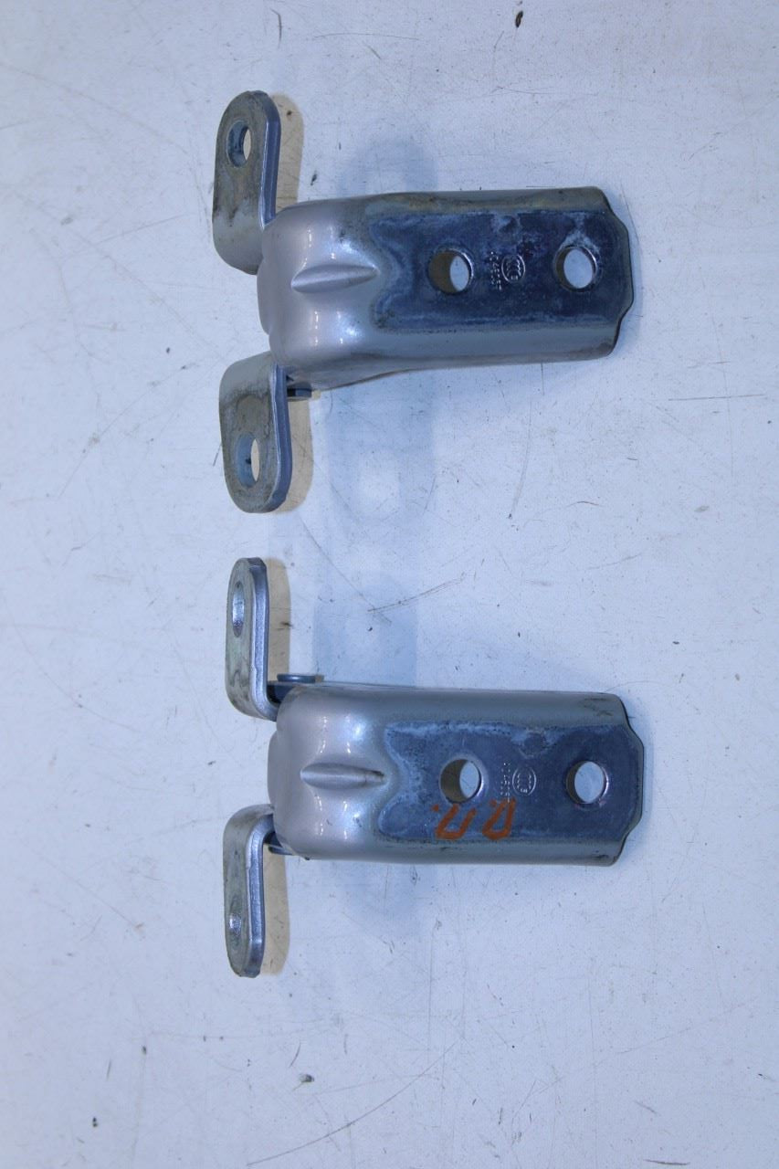 2020-2025 KIA Soul LX Front Right Passenger Side Door Hinge Upper and Lower Pair - Alshned Auto Parts