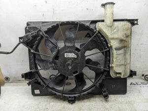 2011-13 Hyundai Elantra GL 1.8L Radiator Cooling Fan Motor Assembly 25380-3X000