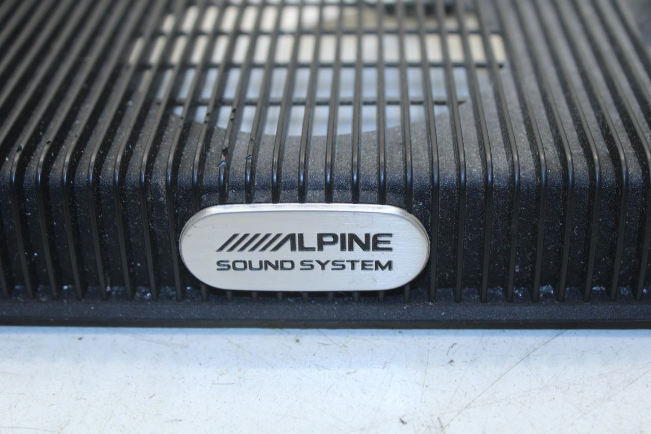 2013-2018 RAM 1500 Crew Cab Laramie Dash Speaker Grille Cover Trim 1HS02TX7AC - Alshned Auto Parts