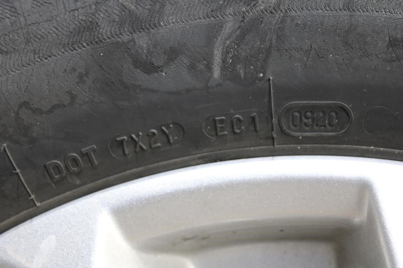 2018-2021 Chevrolet Equinox LT Wheel Tire 3xBridgestone 1xStarfire 225/65R17 - Alshned Auto Parts