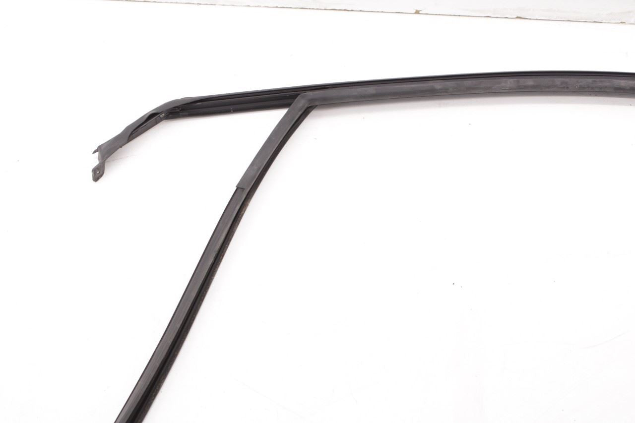 16-20 KIA Sorento EX FR RH Door Run Channel w/ Belt Outer and Inner Weatherstrip - Alshned Auto Parts