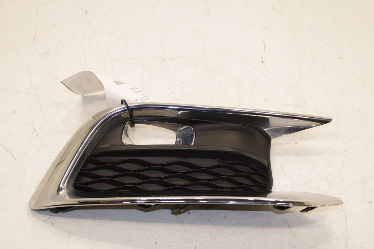 2016-2020 Infiniti QX60 Front Right Passenger Side Fog Lamp Bezel 62256-9NC2A - Alshned Auto Parts