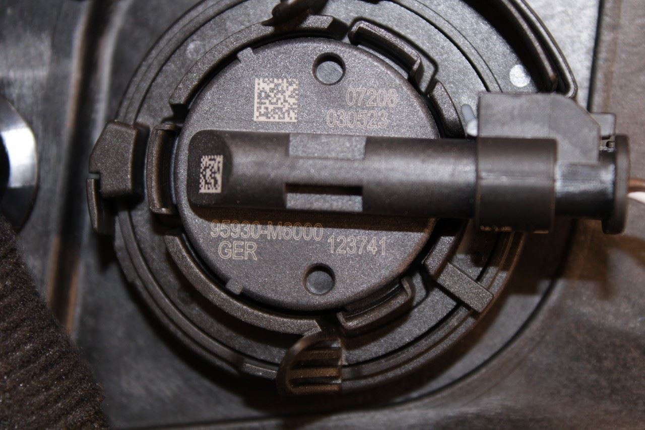 22-25 Hyundai Tucson SEL Front Left Door Window Regulator w/ Carrier and Speaker - Alshned Auto Parts