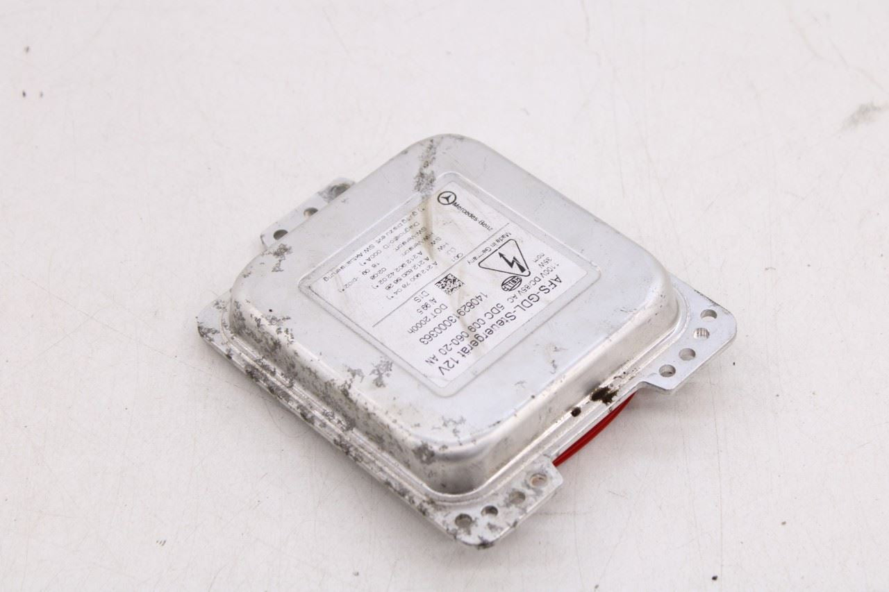 2010-2013 Mercedes-Benz E 350 Luxury 4Matic FR LH Headlight Xenon Ballast Module4