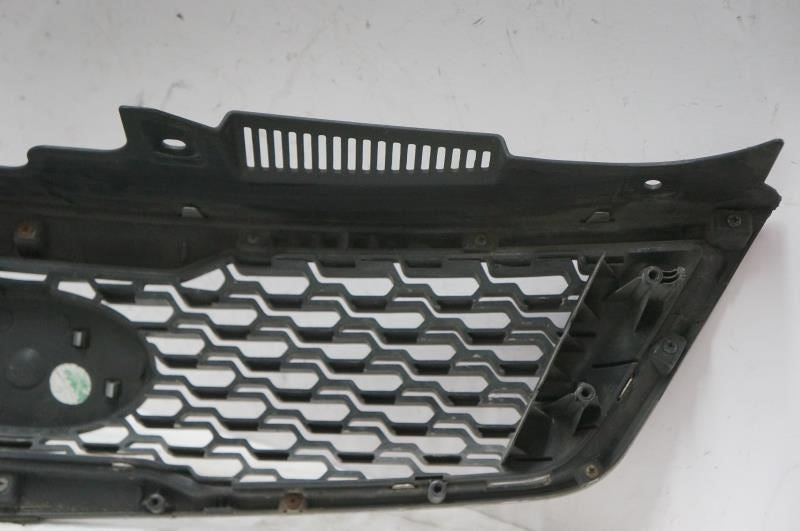 2010-2013 Kia Forte Upper Front Grille 863501M010 OEM - Alshned Auto Parts