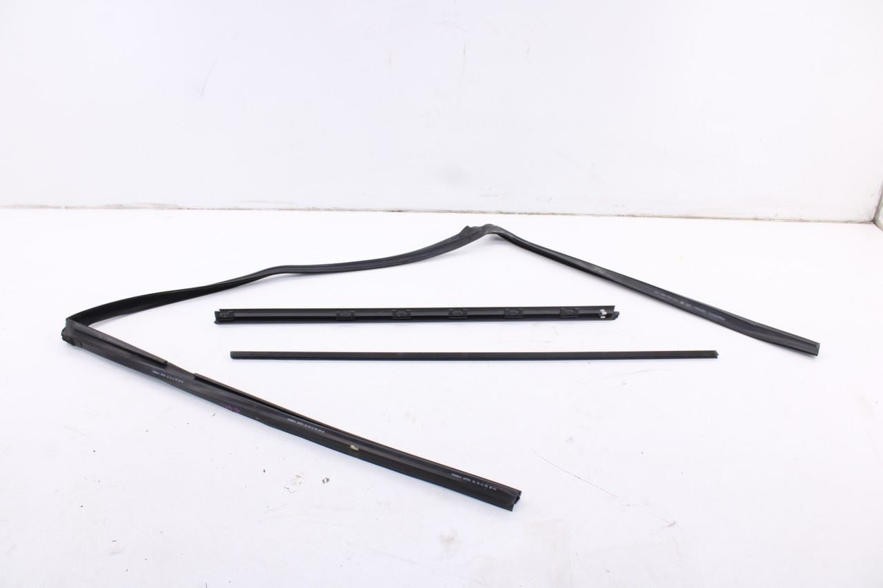 03-12 Land Rover Range Rover HSE Front RH Door Run Channel w/ Belt Weatherstrips - Alshned Auto Parts