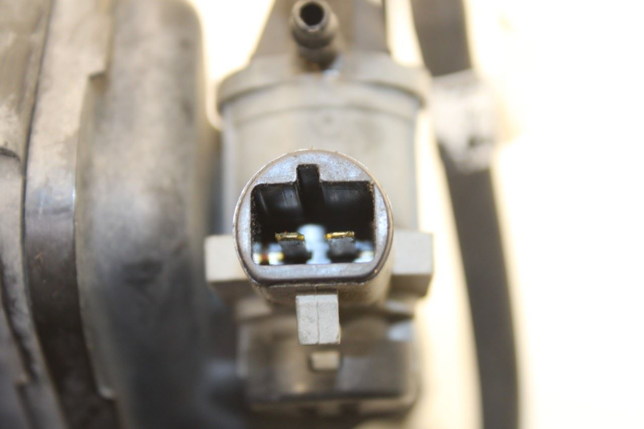 10-20 Ford F150 SuperCab Lariat 2.7L 4WD Engine Vacuum Reservoir AL34-19A566-AB - Alshned Auto Parts