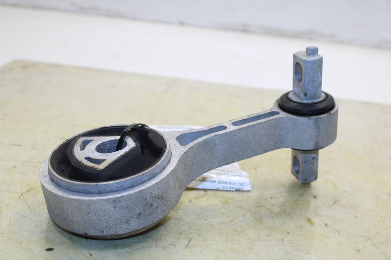 2014-2020 Maserati Ghibli 3.0L Engine Support High Link Rod Mount 670004869 OEM - Alshned Auto Parts