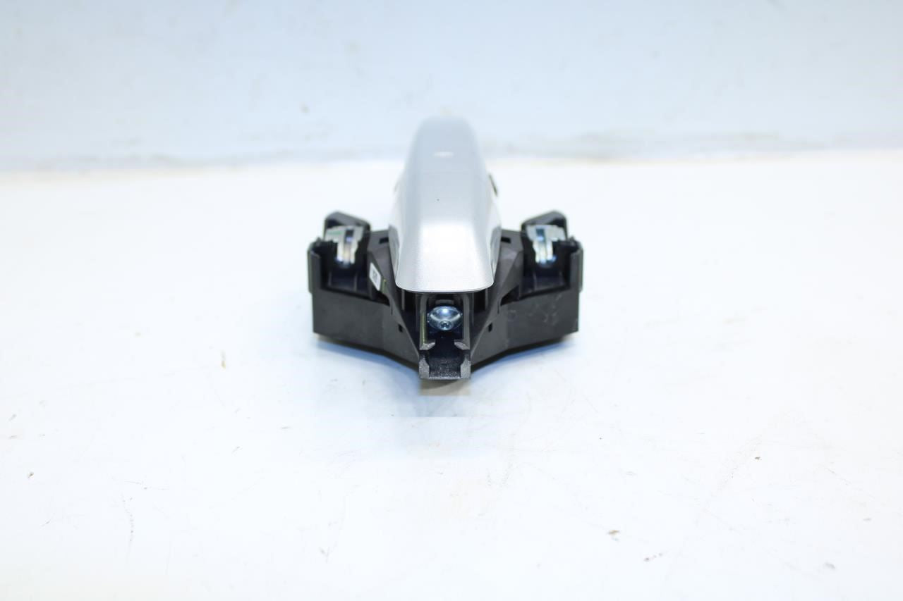 2017-20 Jaguar XE R-Dynamic S Front RH Side Door Exterior Handle T2H3843LML OEM - Alshned Auto Parts