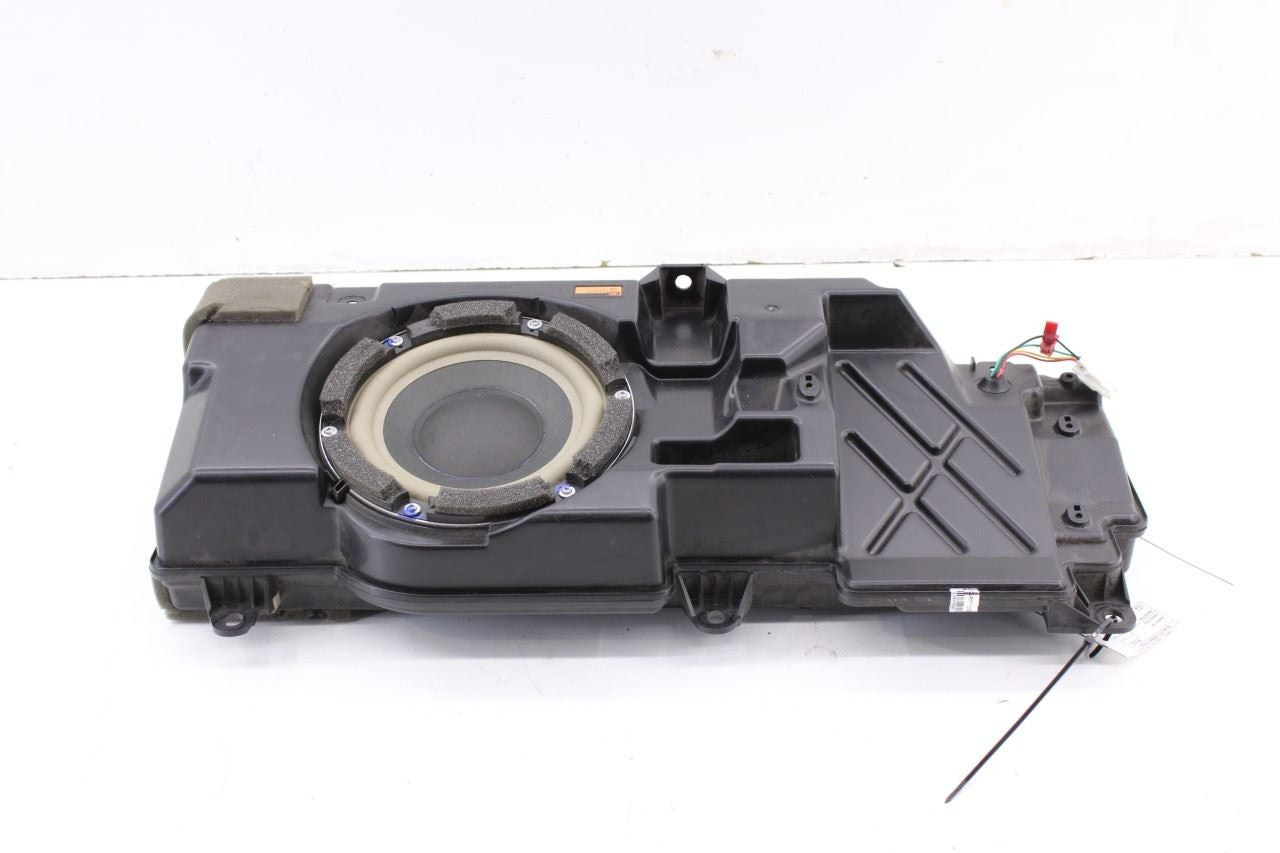 2016-17 Toyota Tacoma Limited Rear Cabin Sound Speaker Subwoofer Box 8615004100 - Alshned Auto Parts