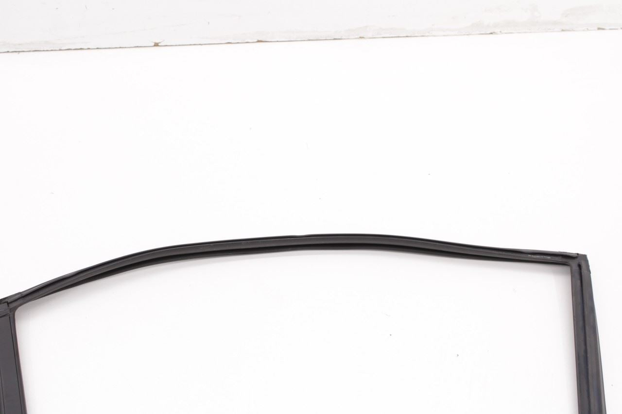 2017-2020 Hyundai Elantra Value Edition Rear Left Door Vent Glass w/ Run Channel - Alshned Auto Parts