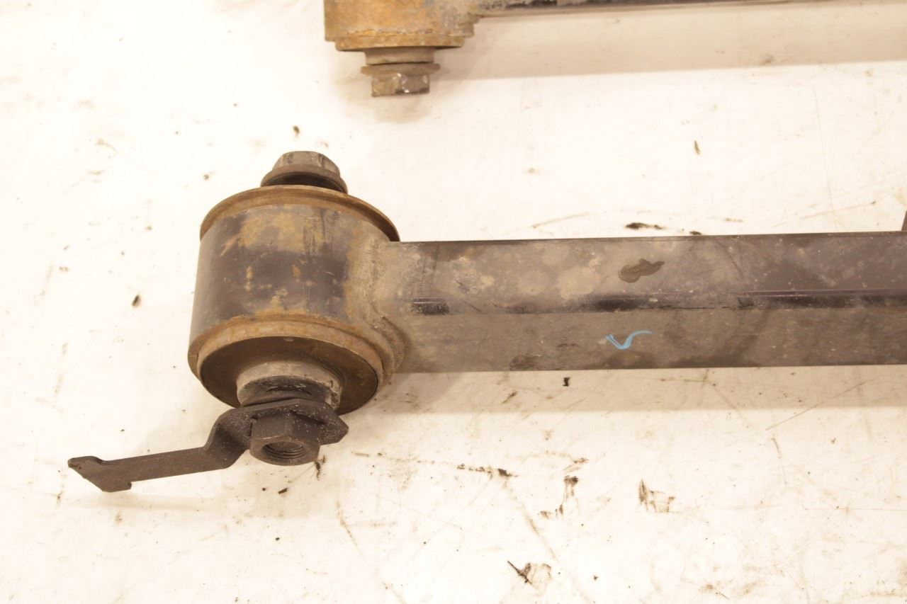 14-18 Ram 2500 Tradesman Crew Cab 2WD Rear Suspension Right Side Control Arm Set - Alshned Auto Parts